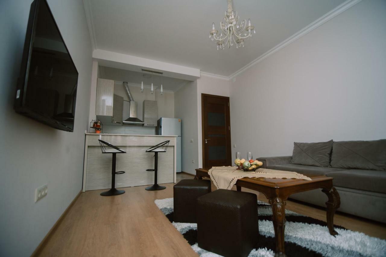 Giorgi Home Batumi Ngoại thất bức ảnh
